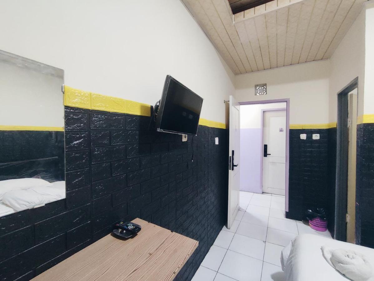 Superstar Residence Tomohon Redpartner Exteriör bild